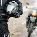 Les accessoires de moto incontournables pour chaque motard