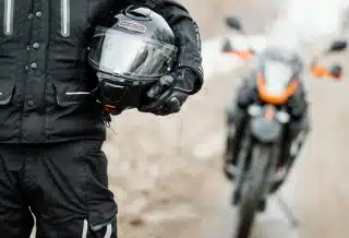 Les accessoires de moto incontournables pour chaque motard